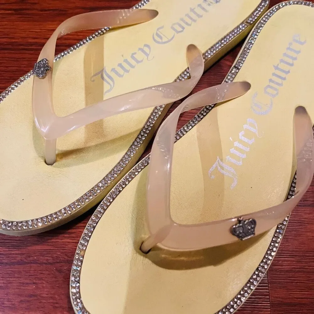 Juicy Couture Step into the sunshine Yellow flip flops 7 - Picture 4 of 12
